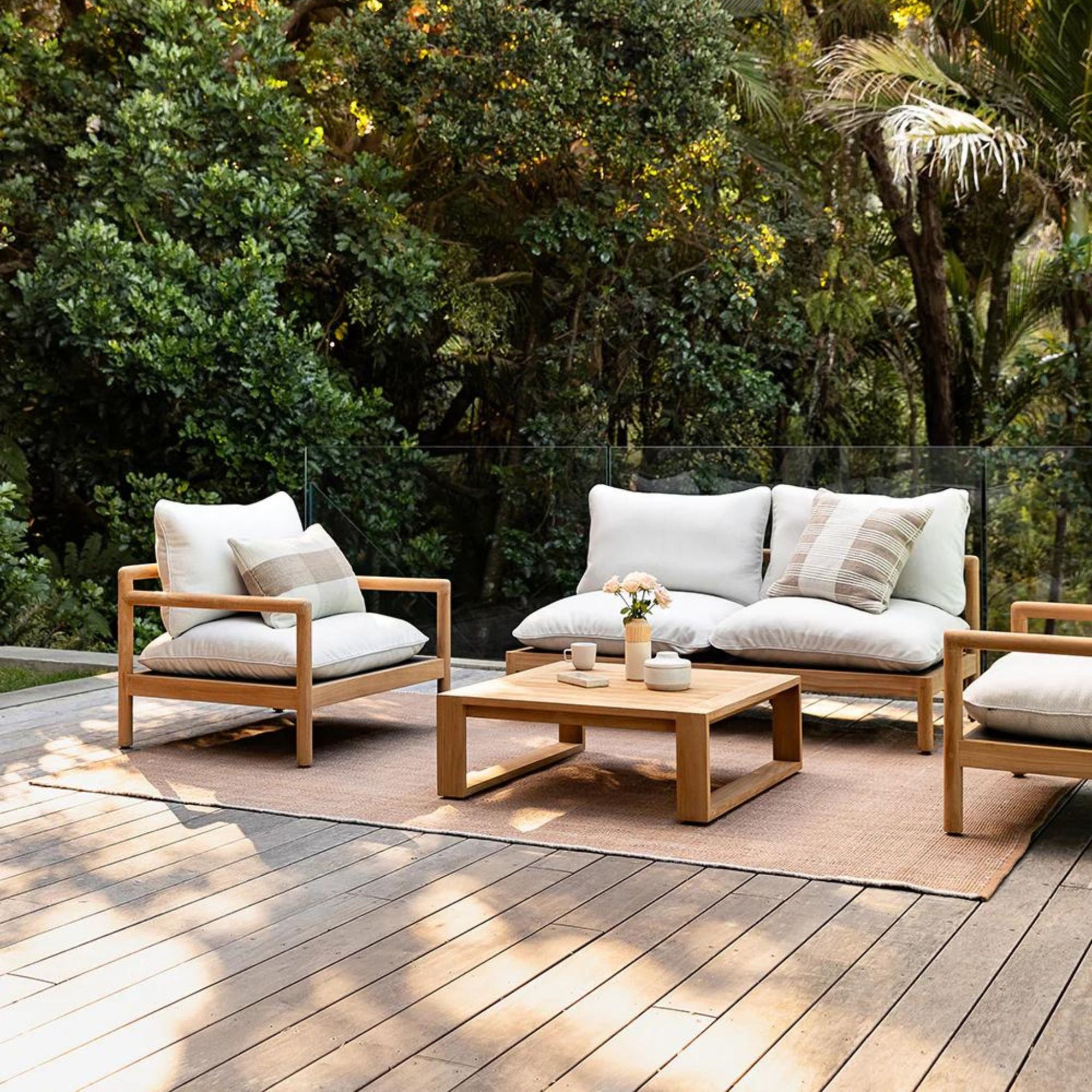 Baya Lonsdale Floor In/Outdoor Rug