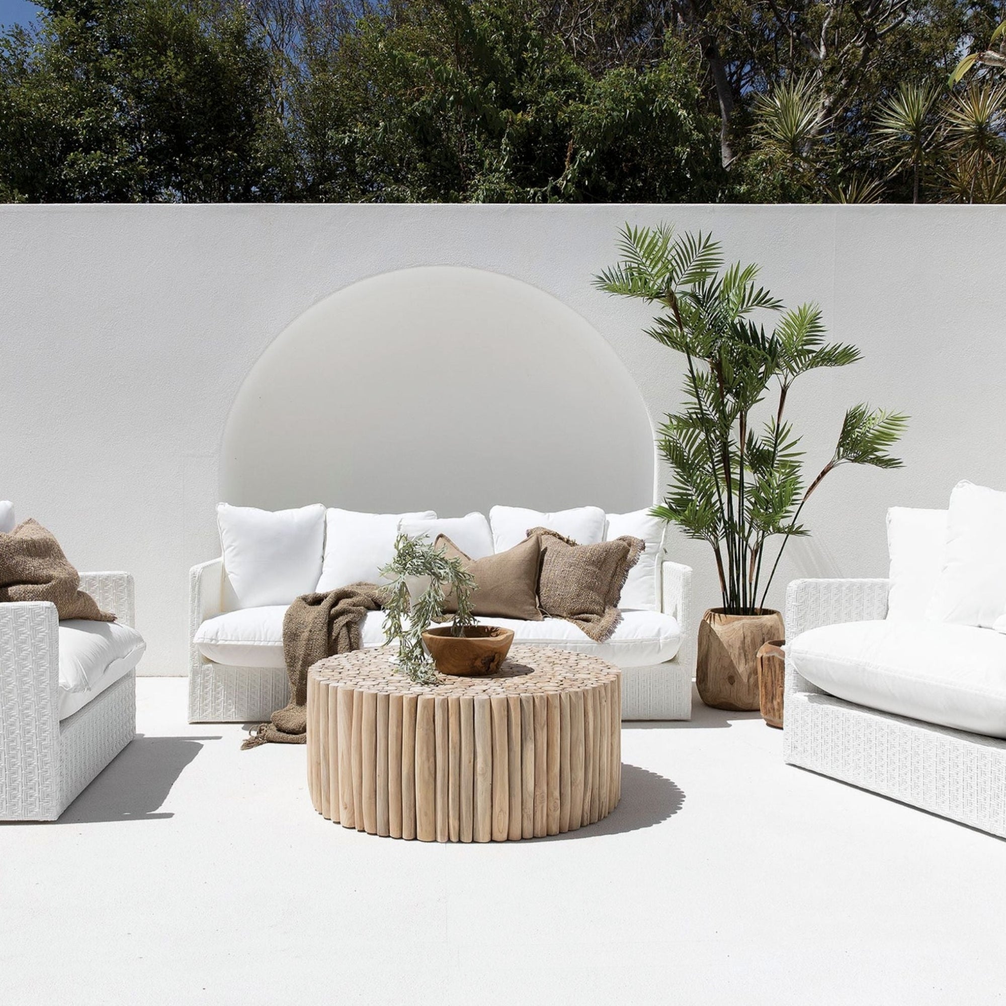 Uniqwa Singita Outdoor Sofa