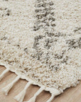 J+J Lundi Rug - Natural Tribal