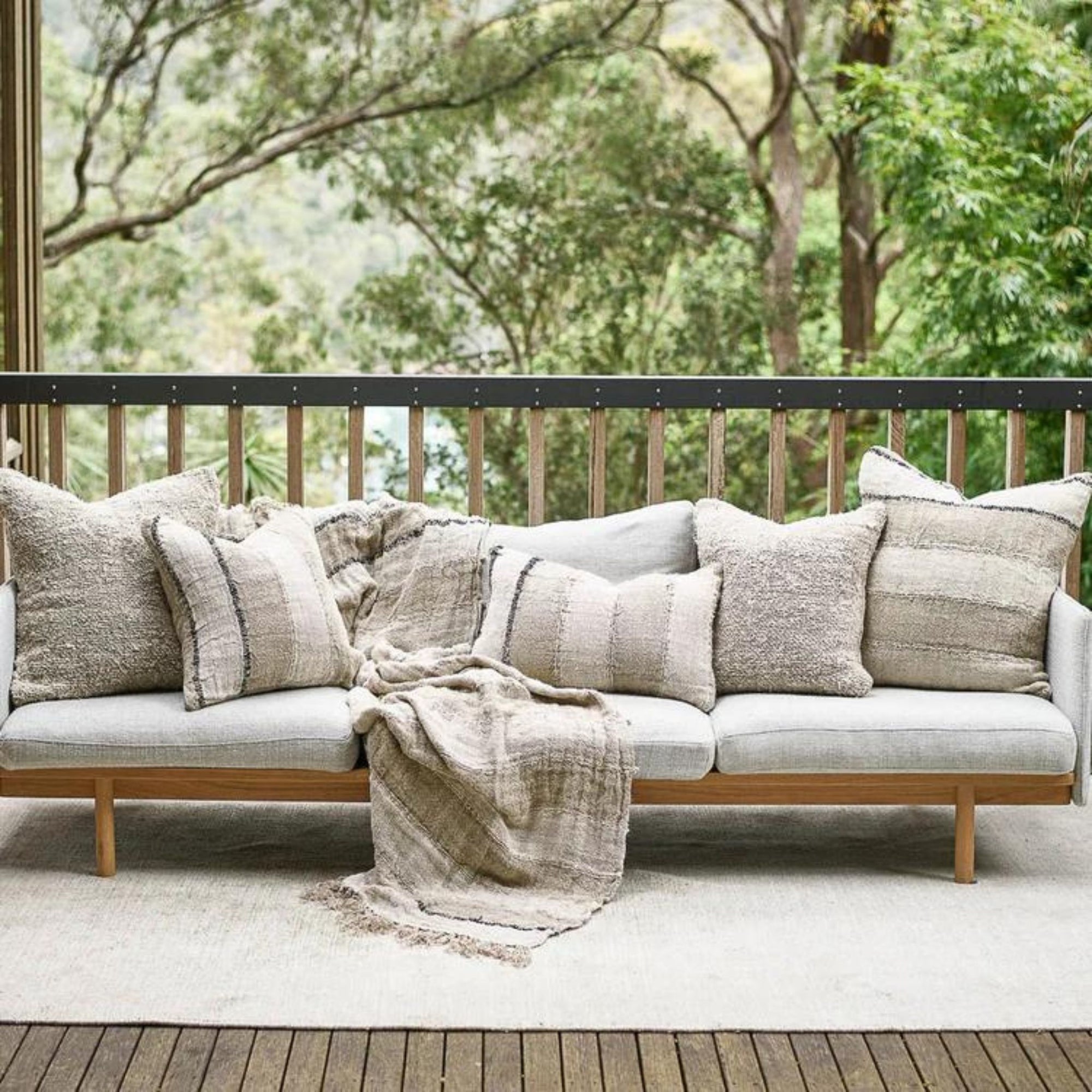 Eadie Retreat Cushion
