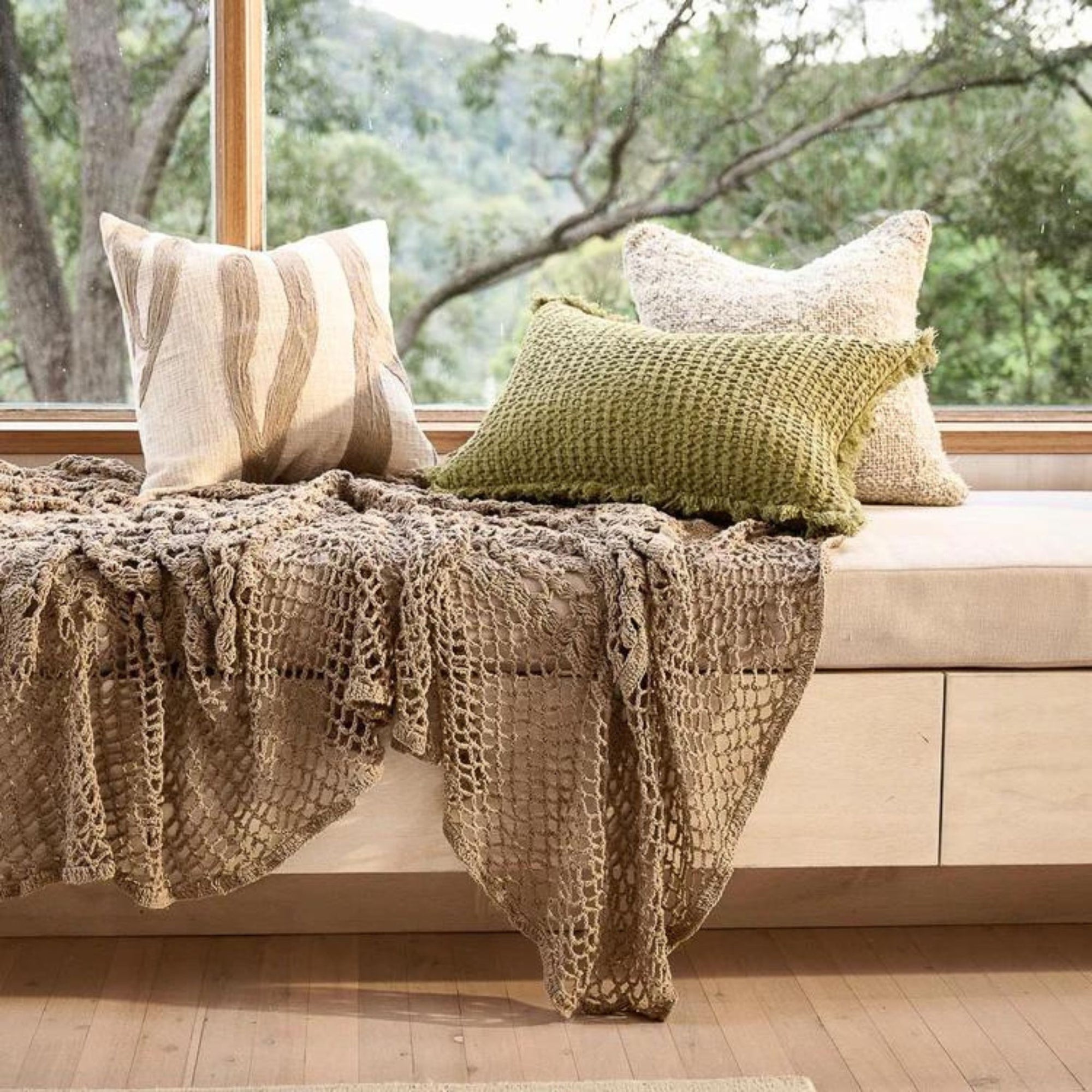 Eadie Zanth Linen Cushion