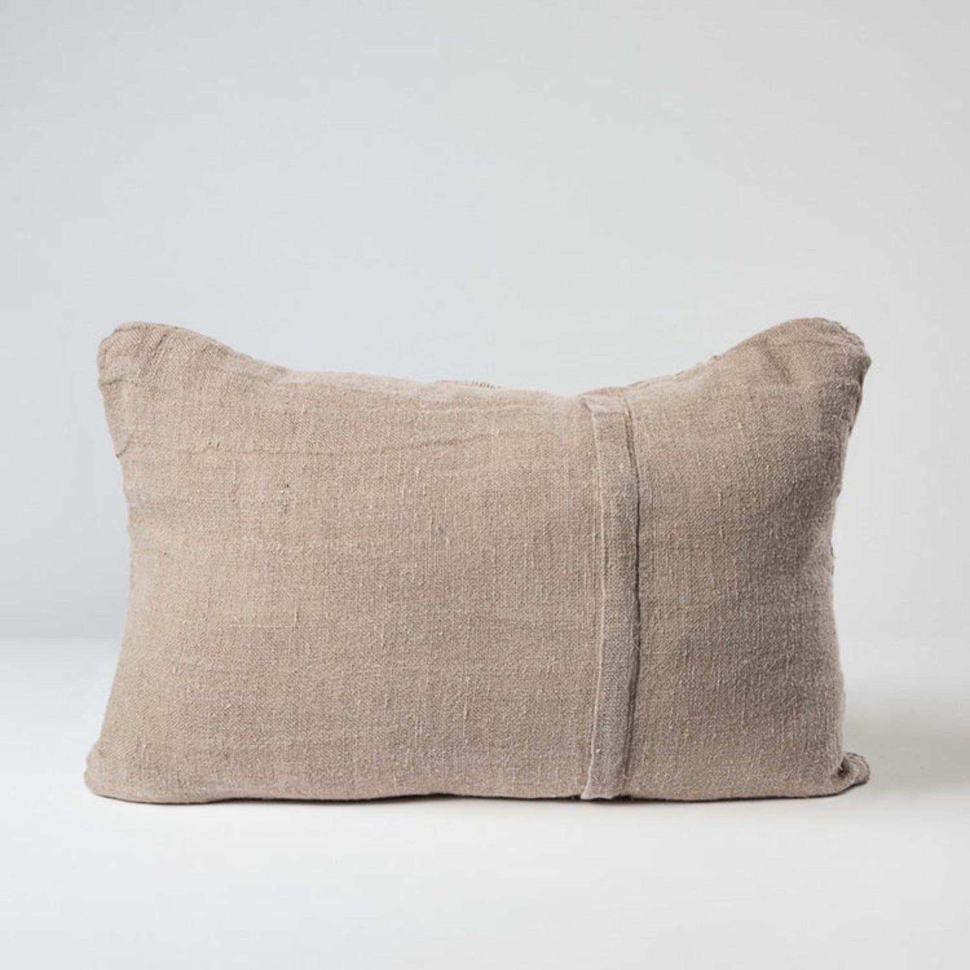 Eadie Retreat Cushion