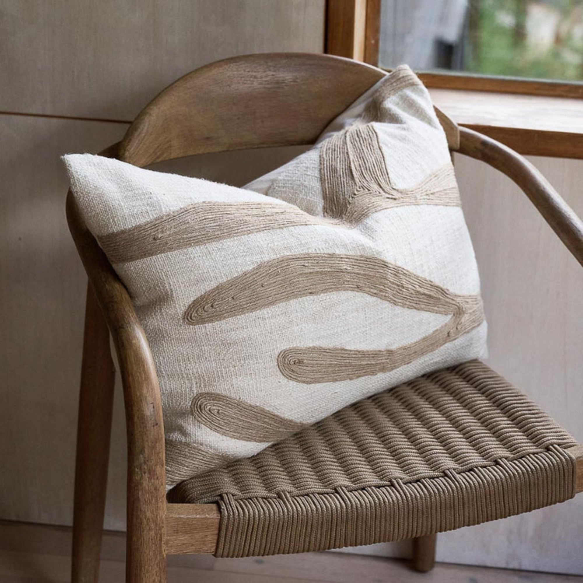 Eadie Zanth Linen Cushion