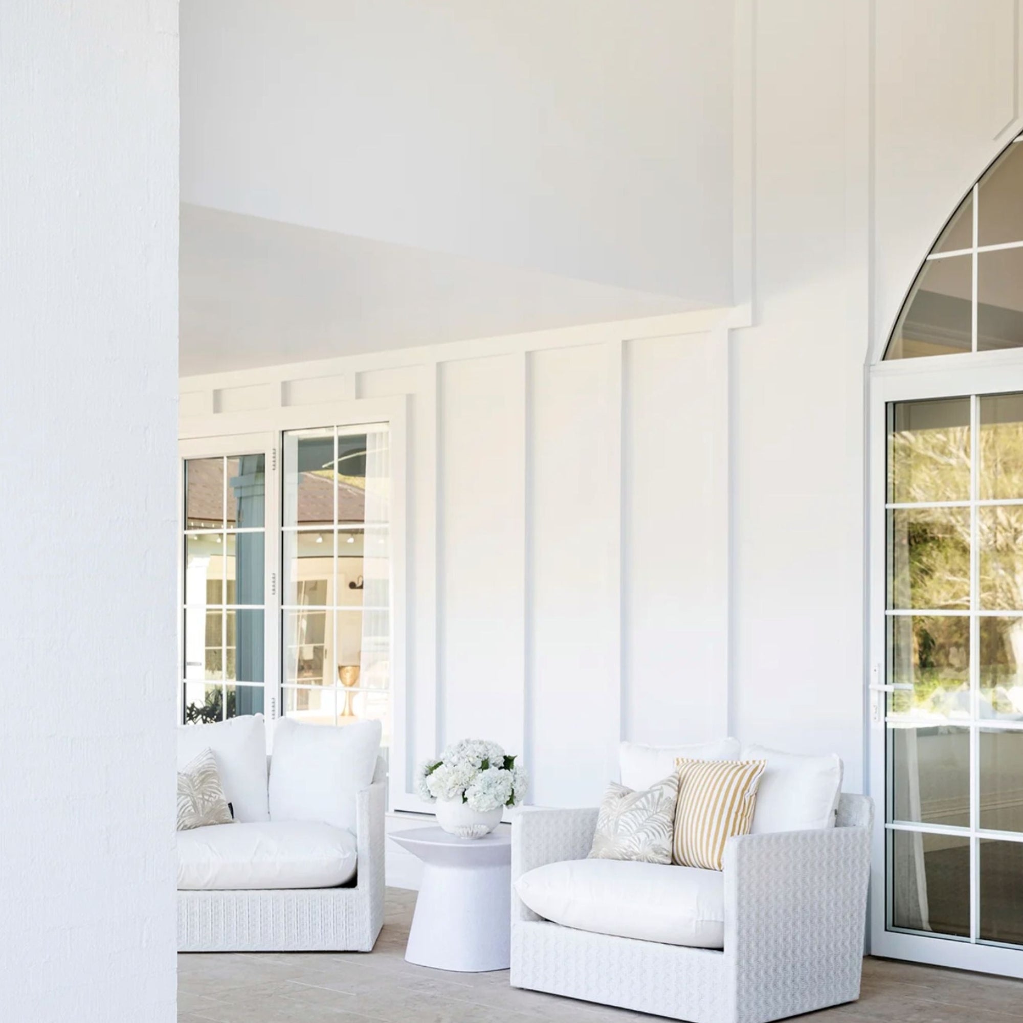 Uniqwa Singita Outdoor Sofa