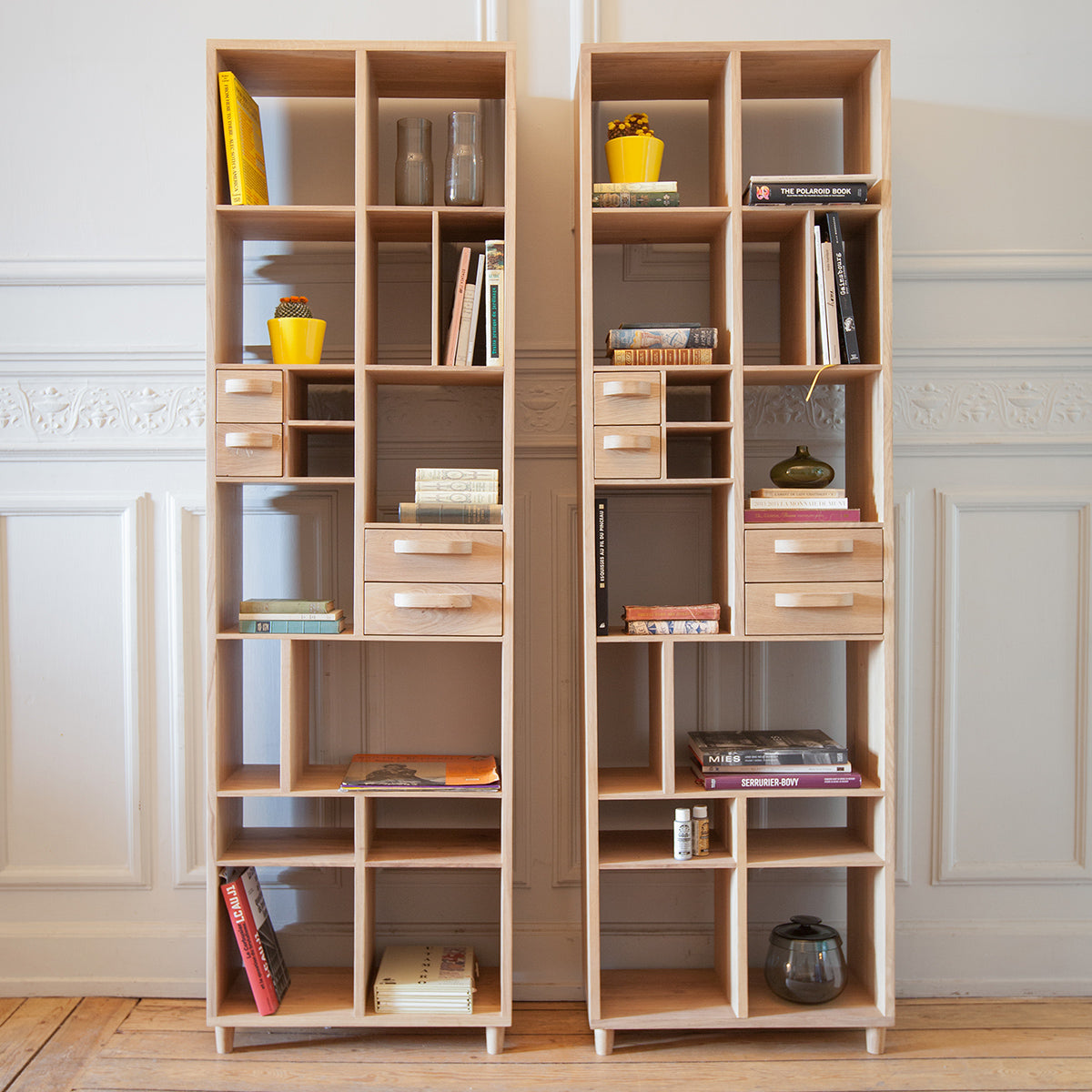 Ethnicraft Pirouette Book Rack - Oak – Jarvis + Jarvis Home