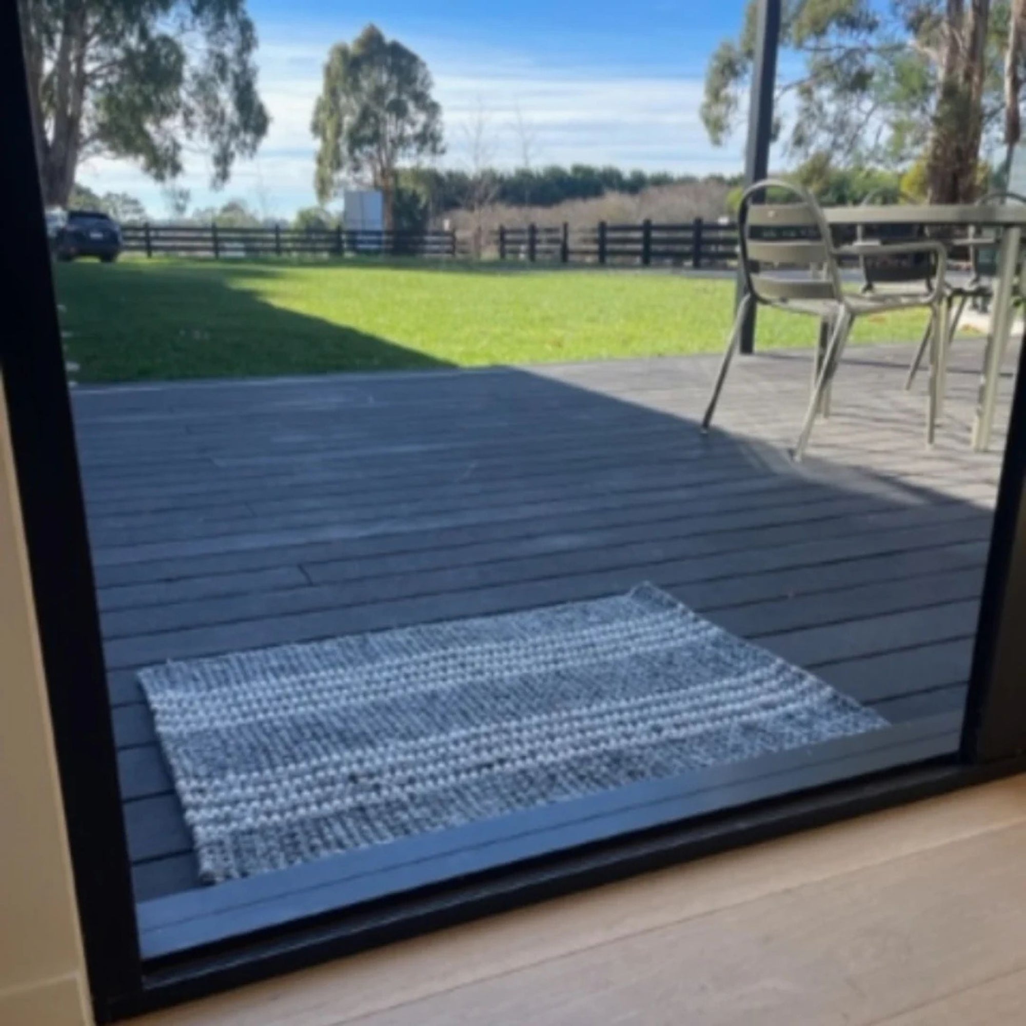 Zebra Cornell Outdoor/Indoor Stripe Mat