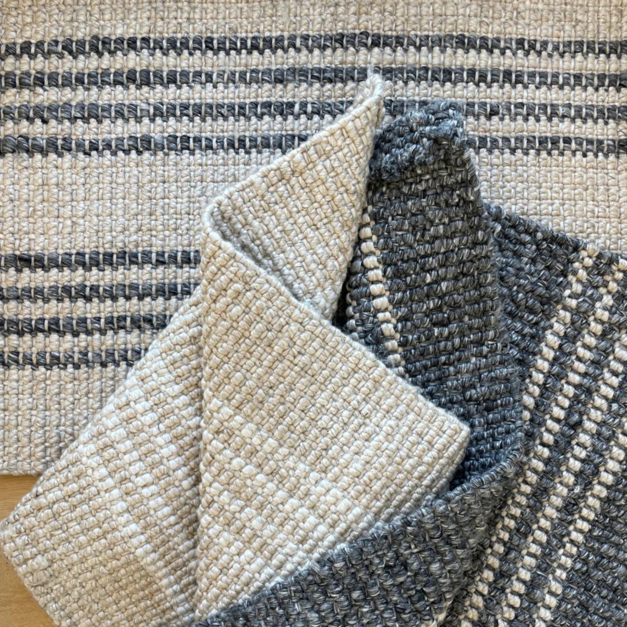 Zebra Cornell Outdoor/Indoor Stripe Mat