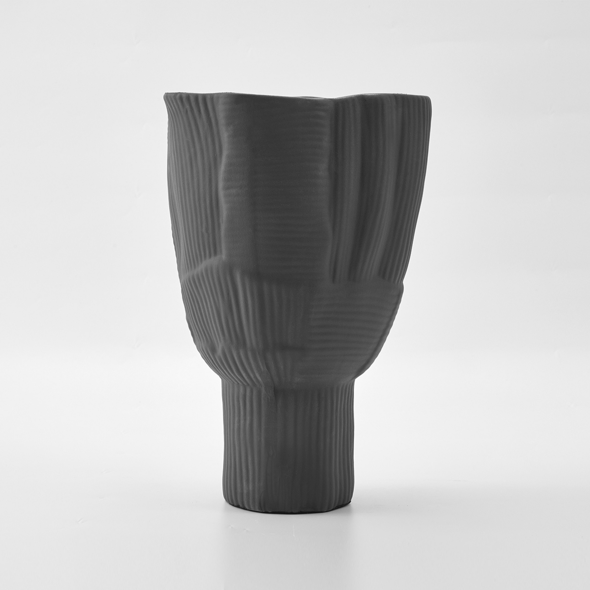 Umi Vase