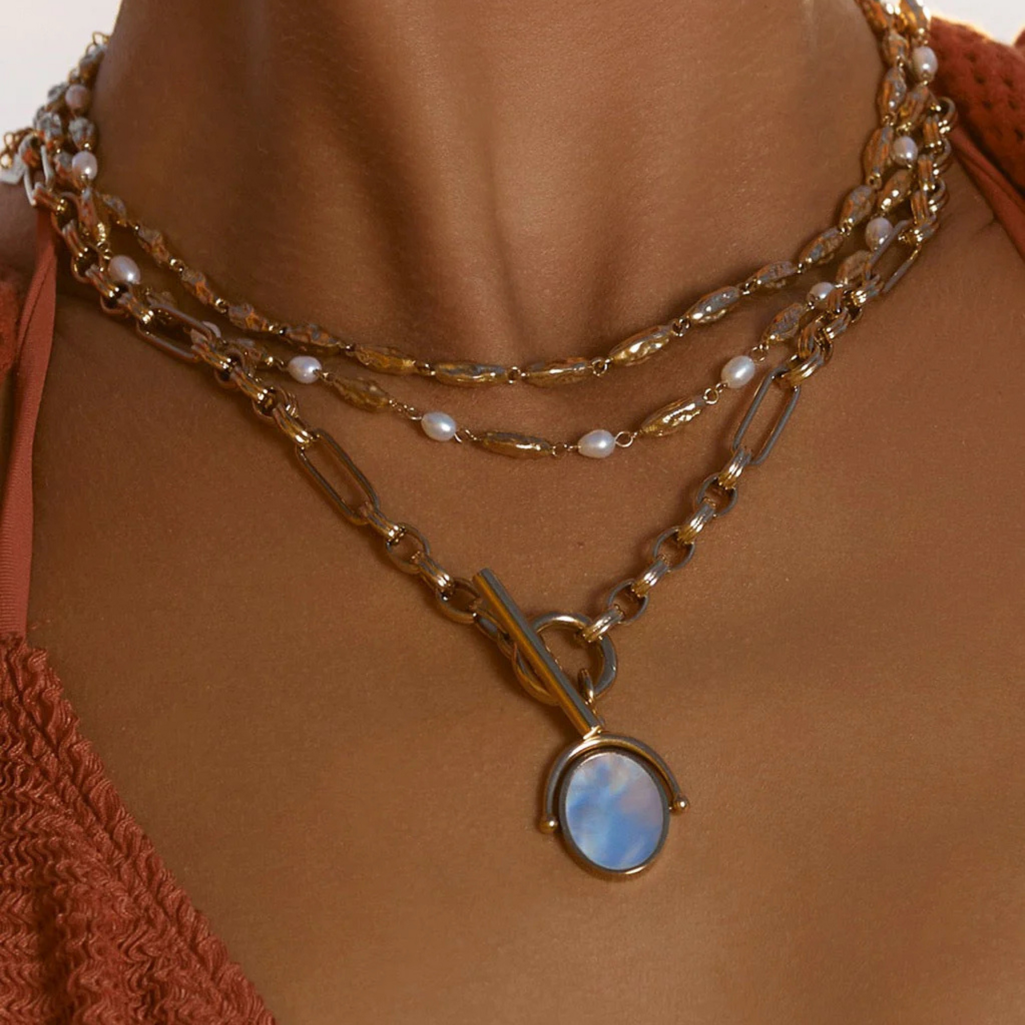 Delilah Spinner Necklace