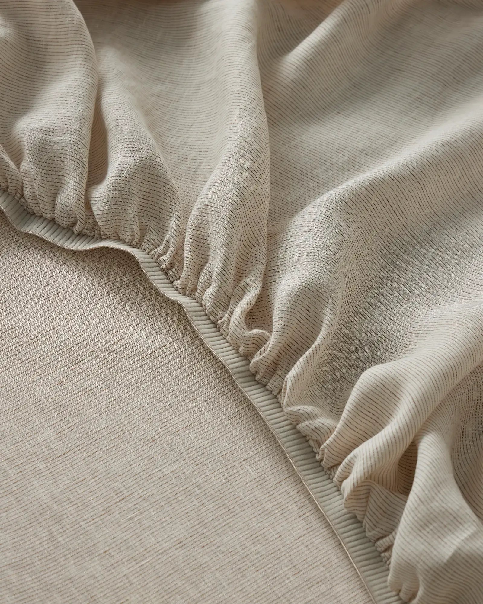 Sova Linen Fitted Sheet