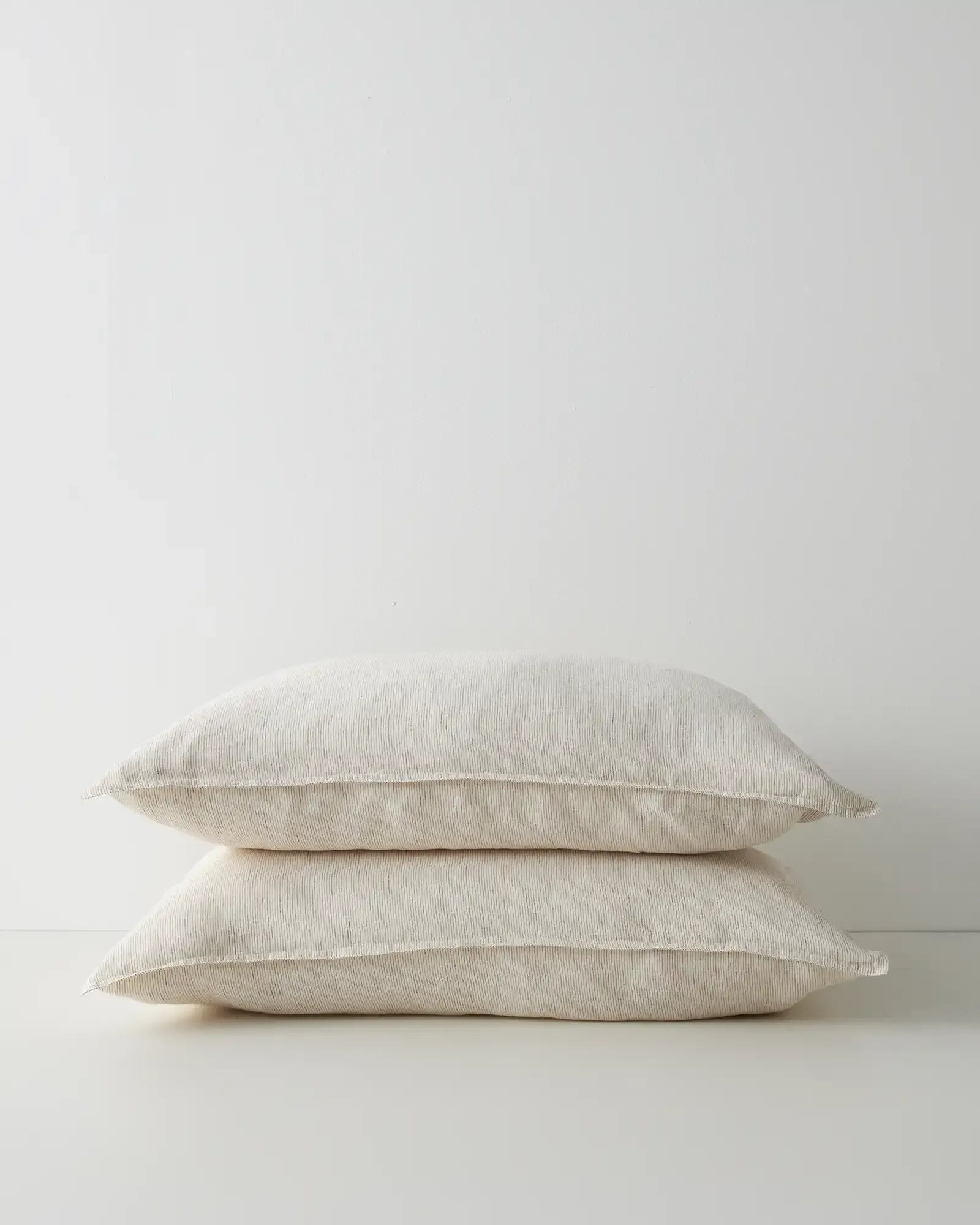 Sova Linen Pillowcase Pair