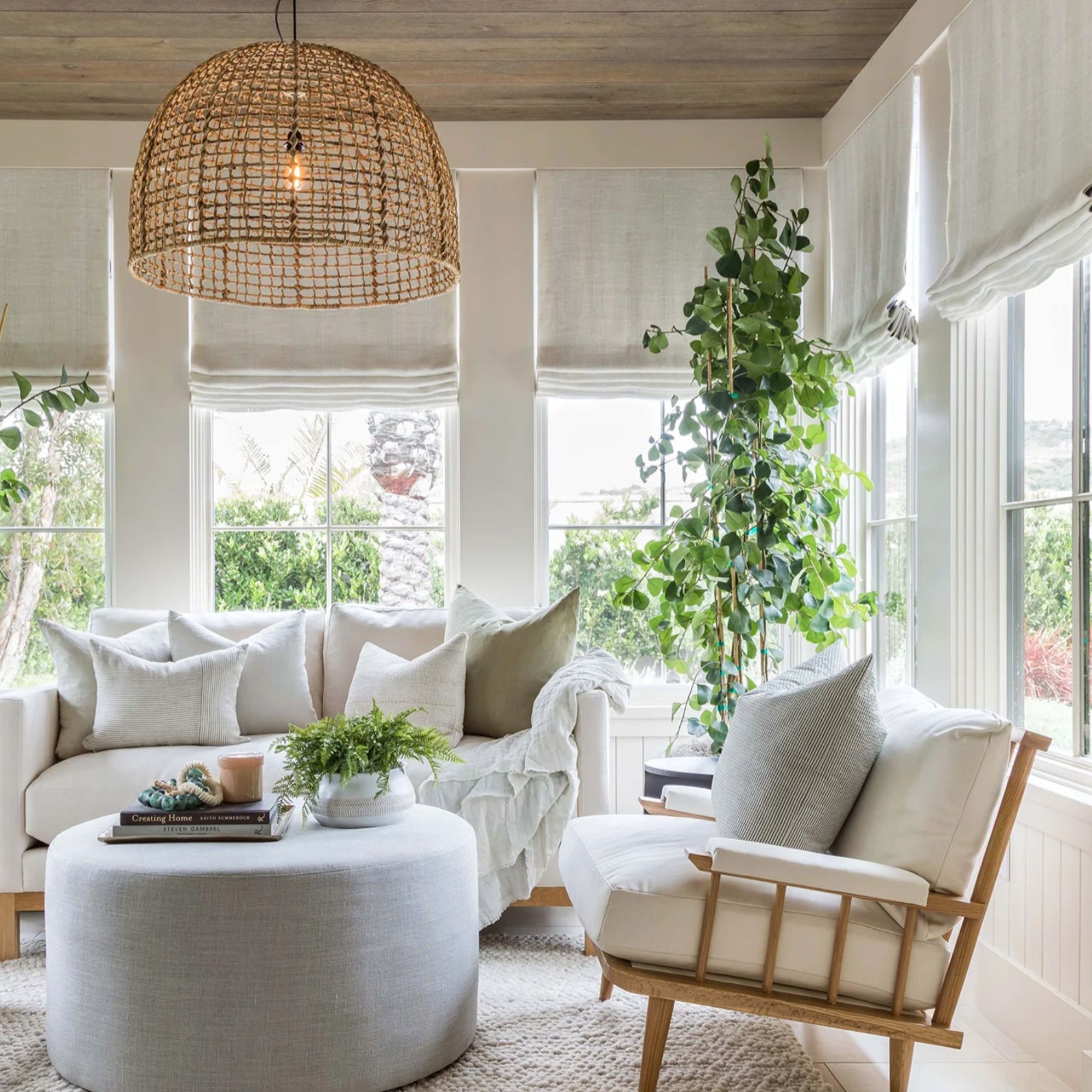 Uniqwa Lolesa Pendant Light - Small