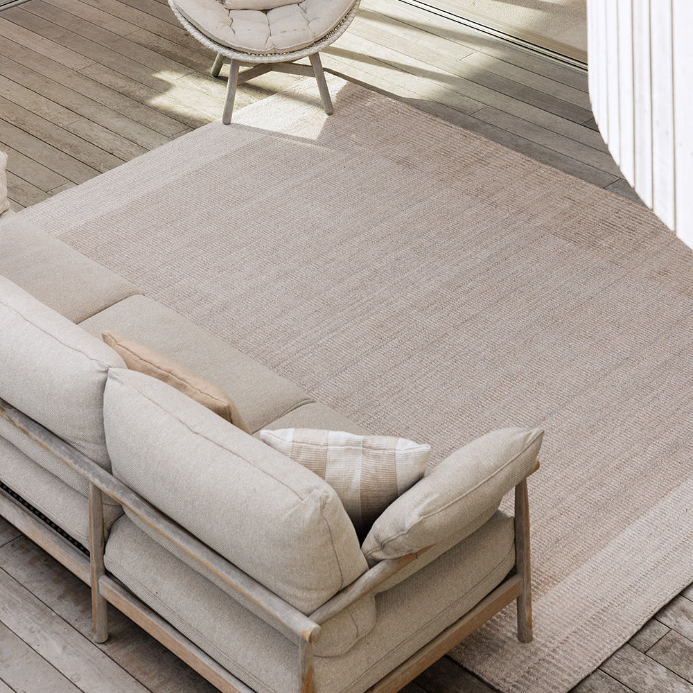 Baya Bedrock In/Outdoor Rug - Sand