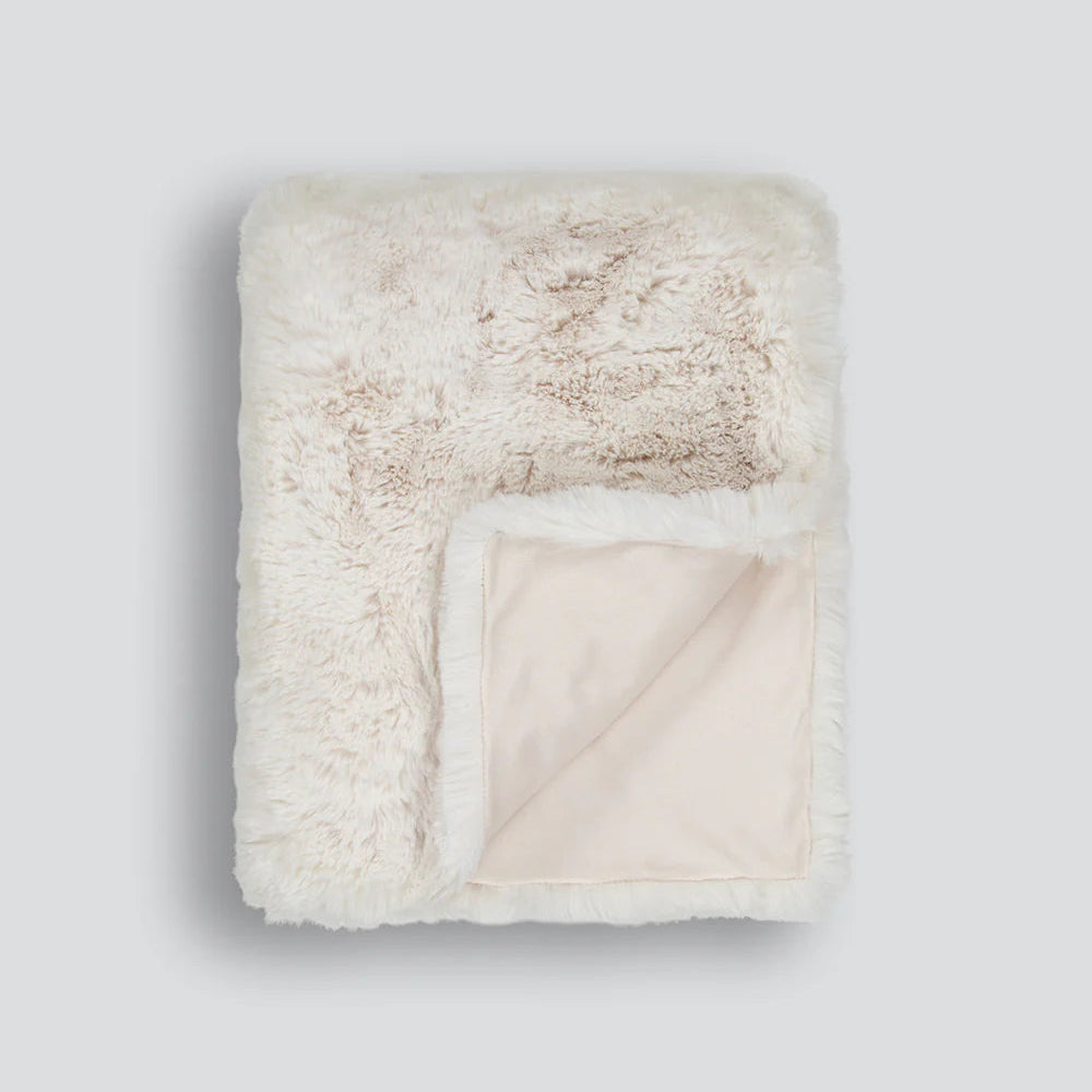 Pelage Fur Throw