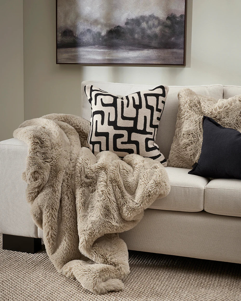 Pelage Fur Throw