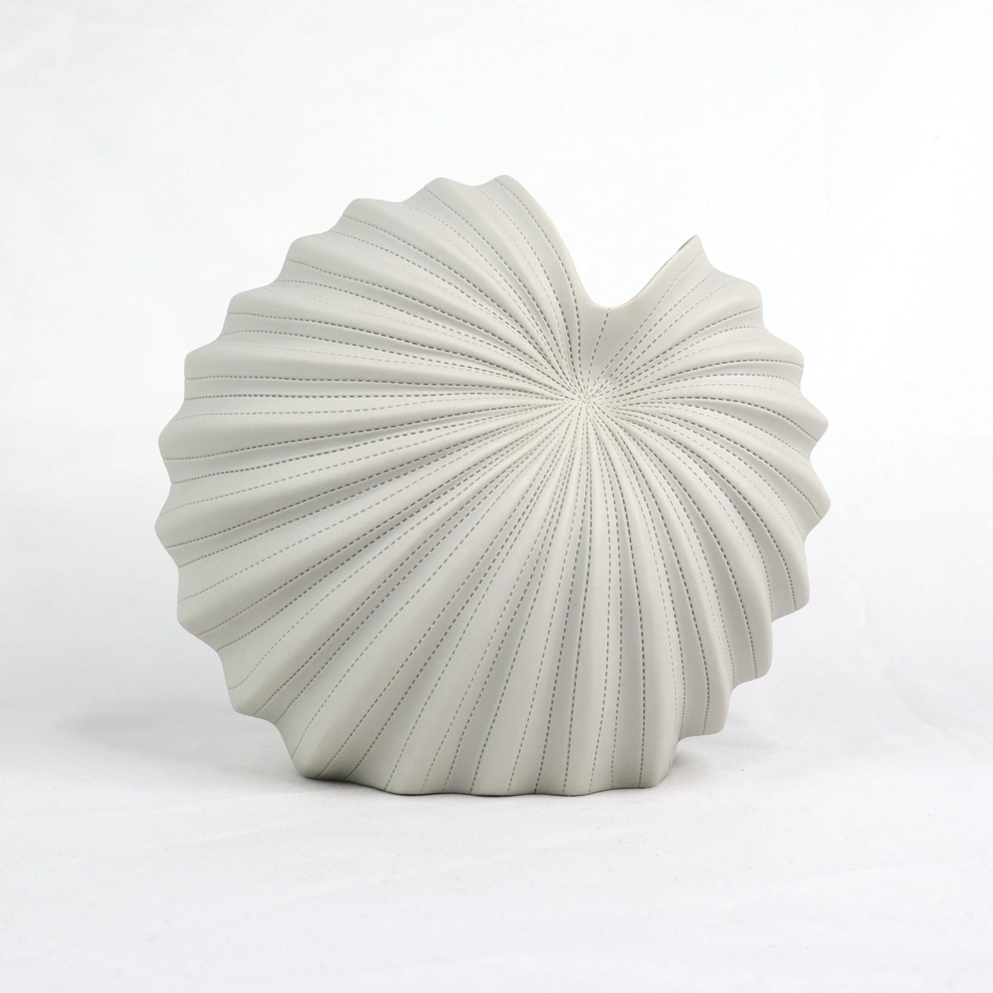 Spiral Vase - Chalk Etch